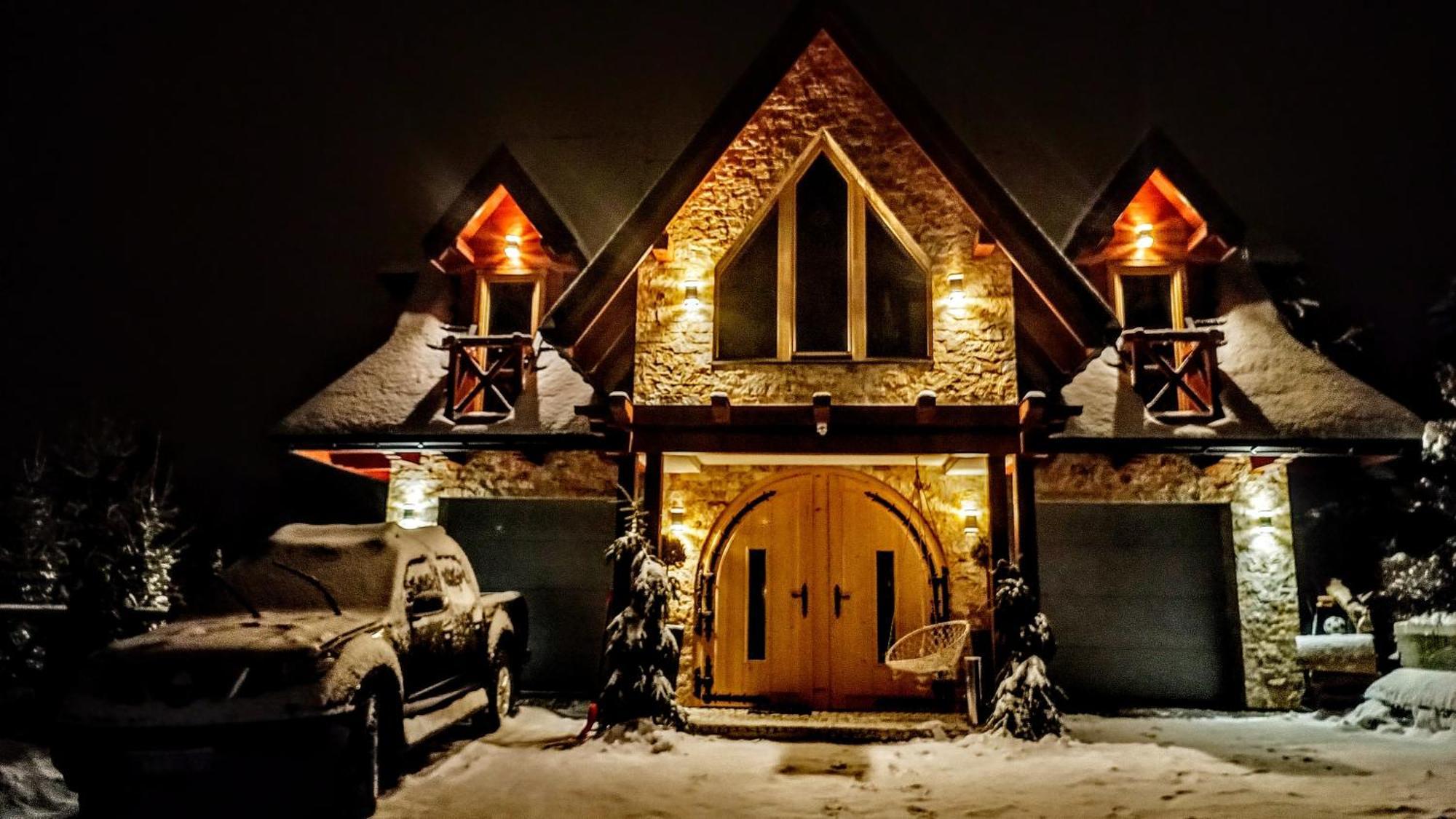 Lux Houses W Domku Tylko Dwa Apartamentyz Jacuzzi Zewnetrznym Groń Extérieur photo