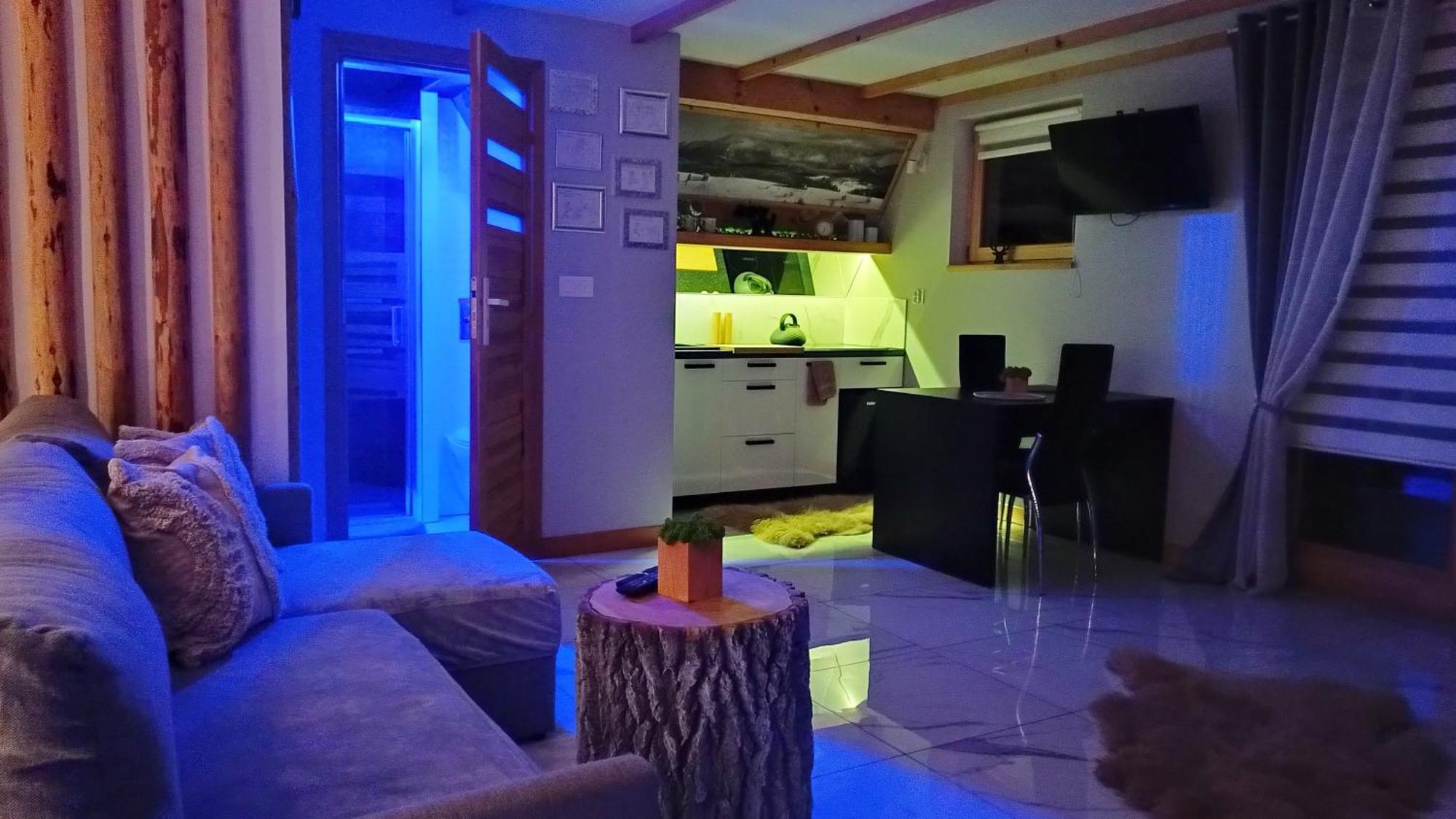 Lux Houses W Domku Tylko Dwa Apartamentyz Jacuzzi Zewnetrznym Groń Extérieur photo