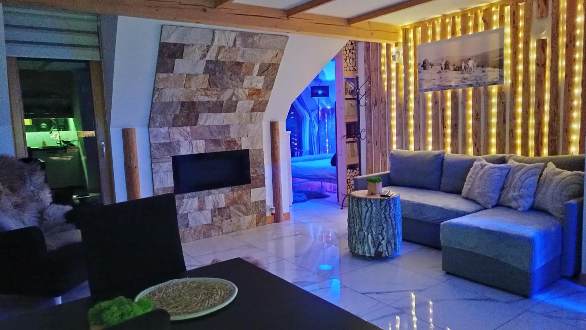 Lux Houses W Domku Tylko Dwa Apartamentyz Jacuzzi Zewnetrznym Groń Extérieur photo