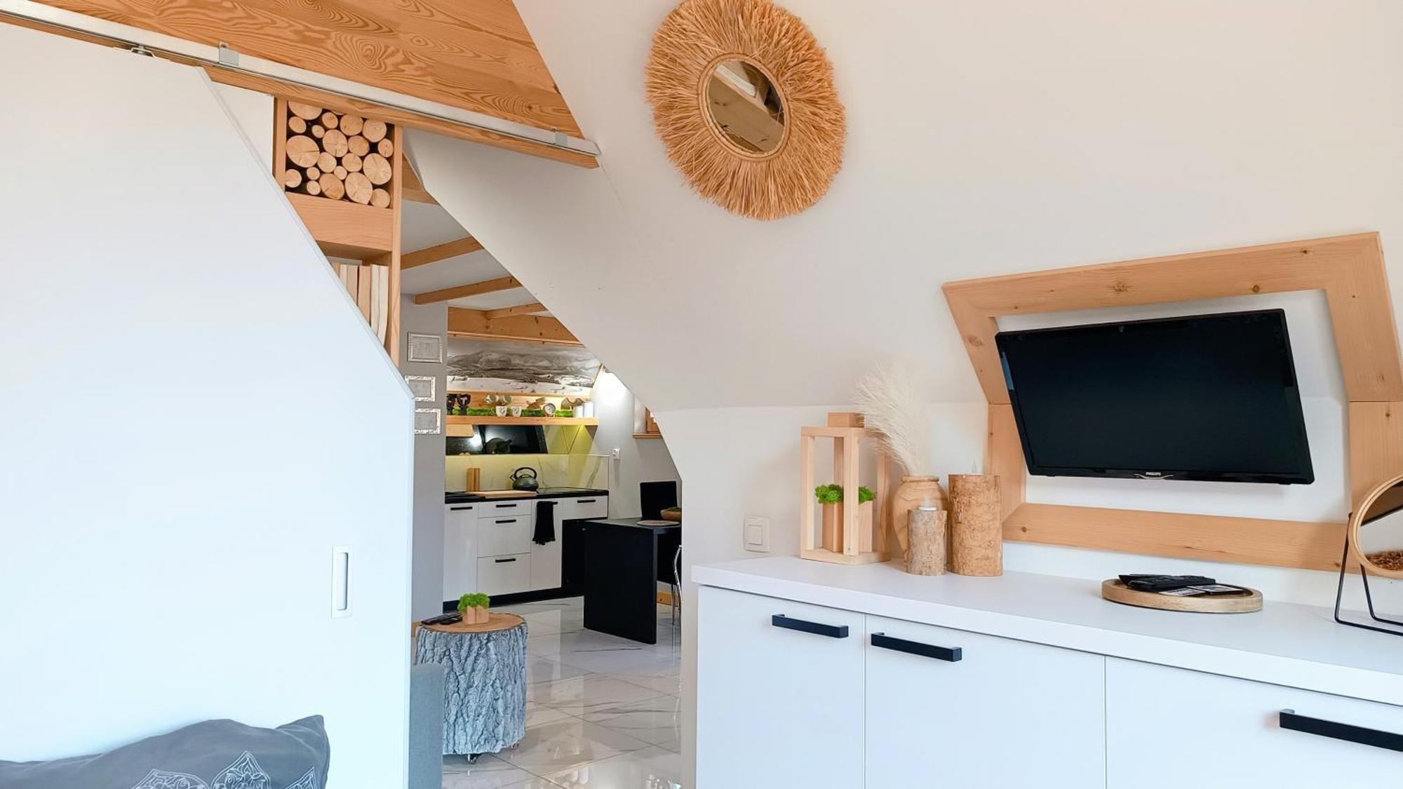 Lux Houses W Domku Tylko Dwa Apartamentyz Jacuzzi Zewnetrznym Groń Extérieur photo